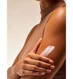 Bath & Body Works
 INFINITE RADIANCE CREMA CORPORAL 226 g