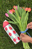 PREORDEN Owala UO Exclusive FreeSip 32 oz Tulip Bouquet