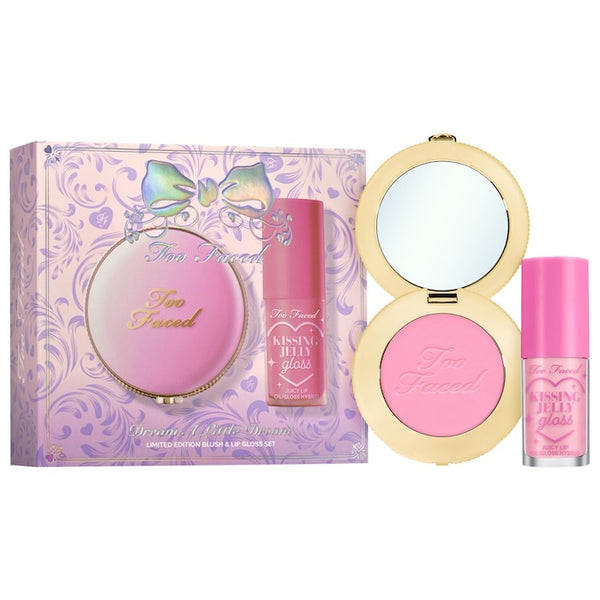 PREORDEN Too Faced Dream A Little Dream Makeup Gift Set: Cloud Crush Blush & Kissing Jelly Lip Oil